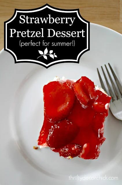 Cover Image for Delicious Strawberry Pretzel Salad Dessert Recipe