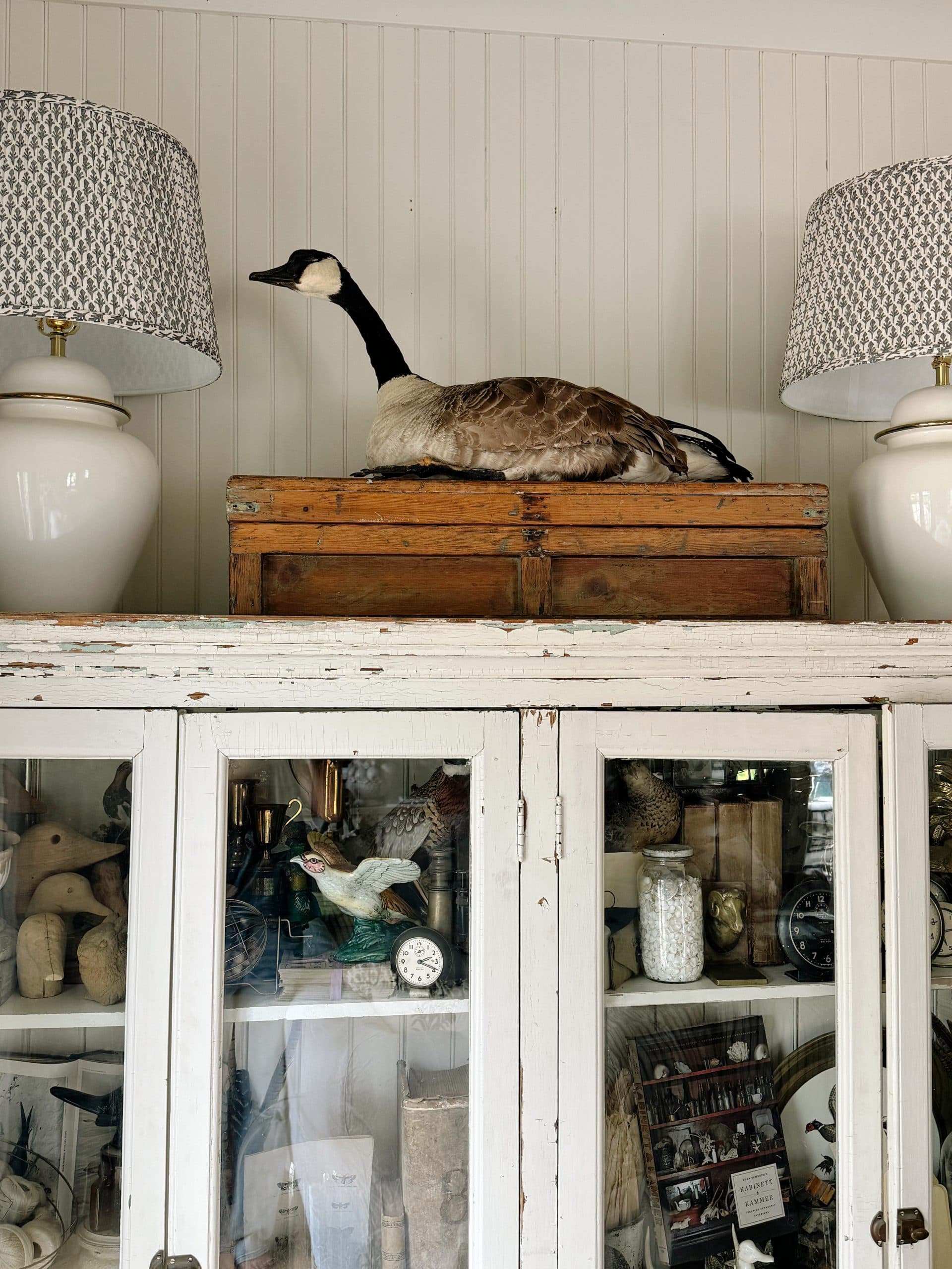 Cover Image for Weekend Antique Finds: Unexpected treasures to cozy up our home