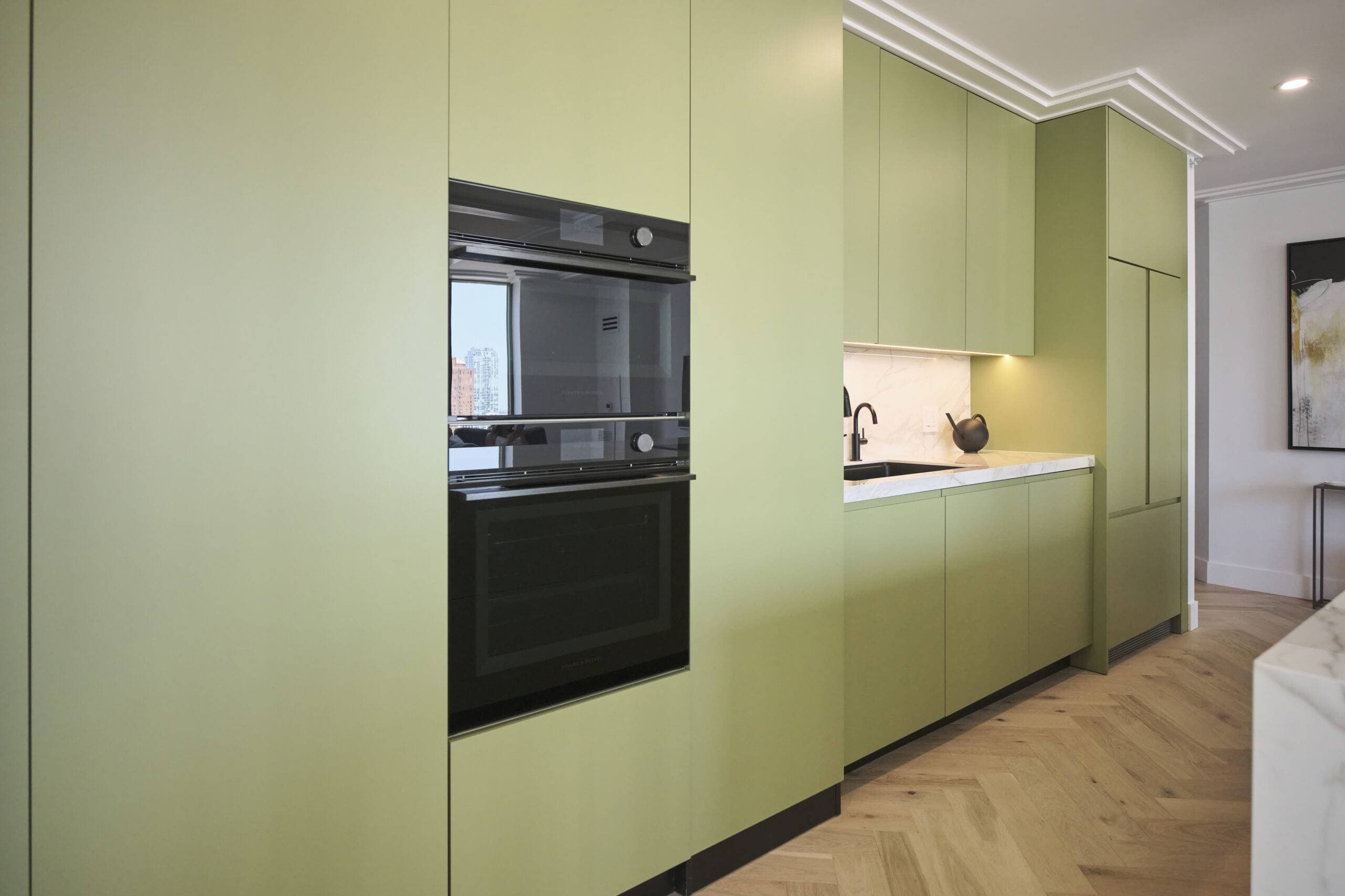 Cover Image for Why Olive Green Kitchen Cabinets Are The New Must-Have Trend