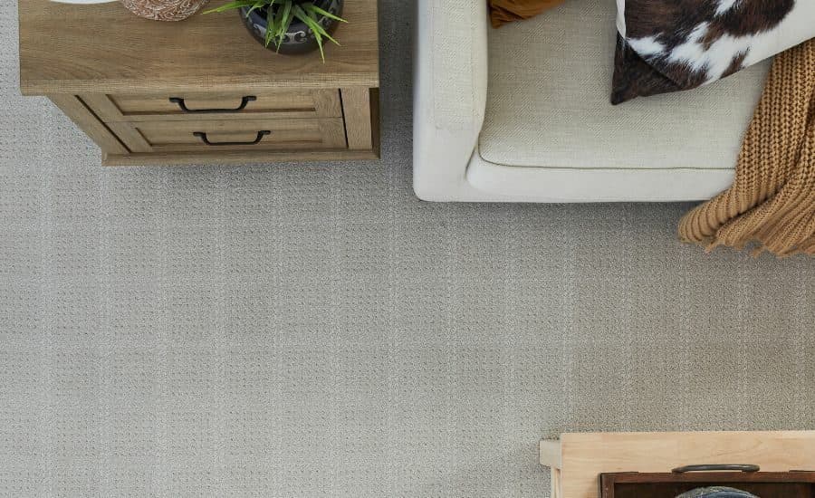 Cover Image for Fabrica’s Tattersall Carpet Weaves Timeless Windowpane Pattern into Modern Luxury